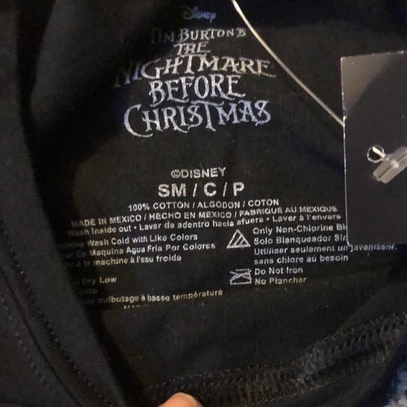 Nightmare Before Xmas tee size S - Picture 2 of 4